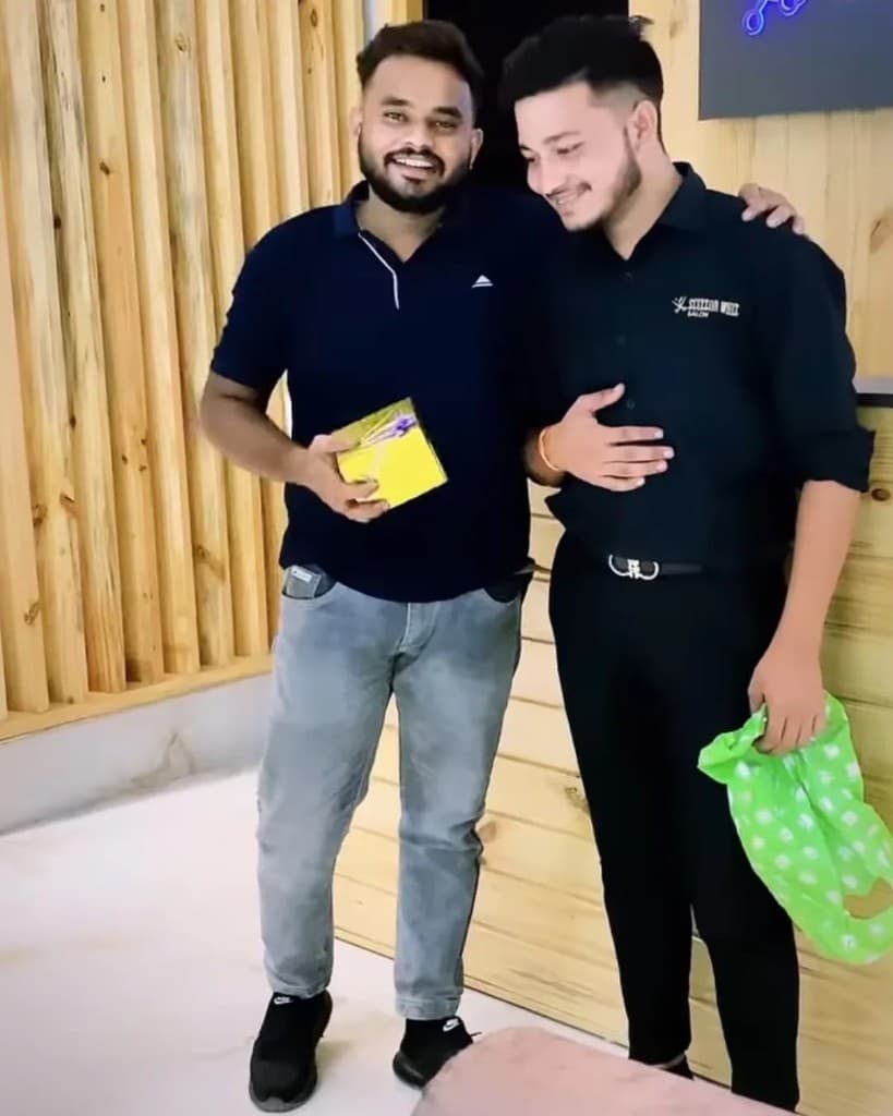 Vishnu Hair King · client moment 27